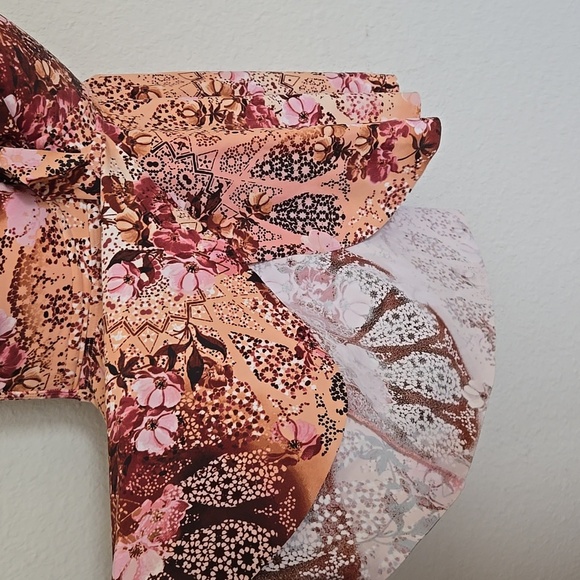 Torrid Swim Floral Tankini Top - Picture 3 of 6